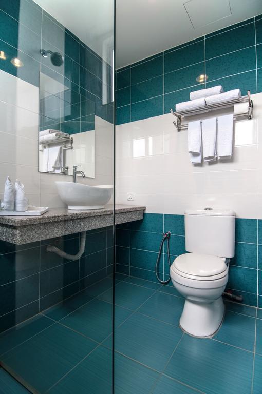 Thy Executive Hotel Johor Bahru Værelse billede