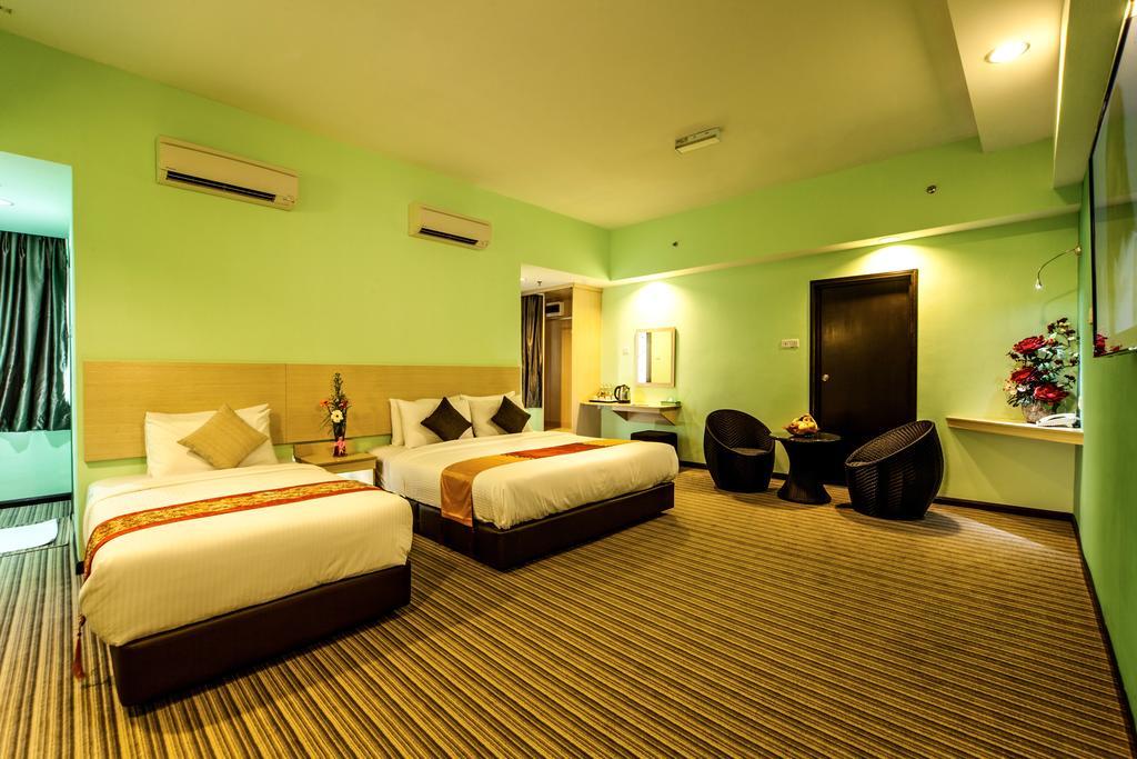 Thy Executive Hotel Johor Bahru Værelse billede