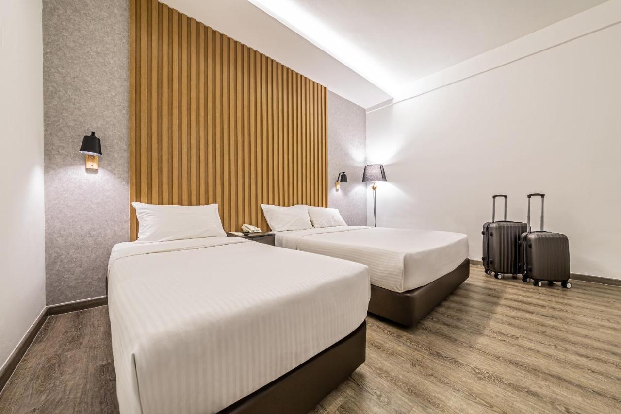 Thy Executive Hotel Johor Bahru Eksteriør billede