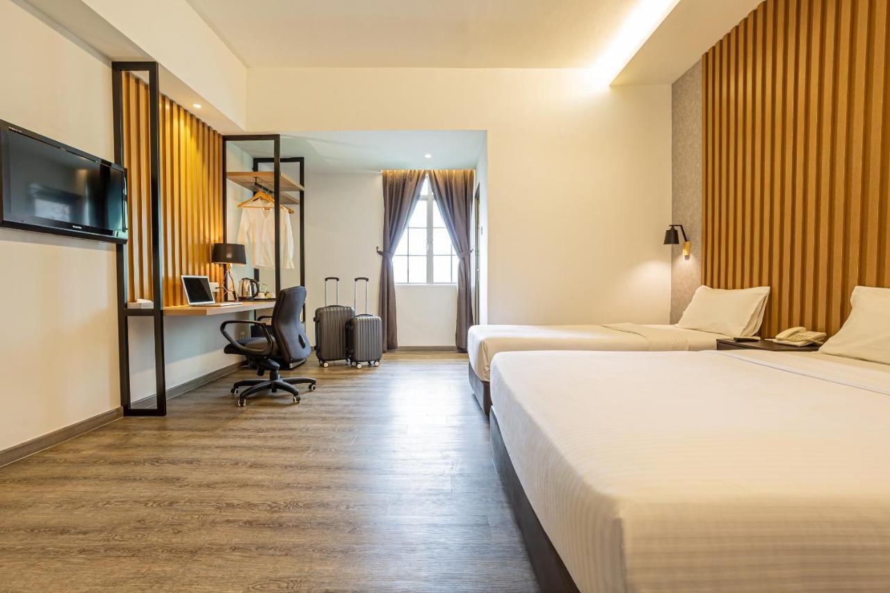 Thy Executive Hotel Johor Bahru Eksteriør billede