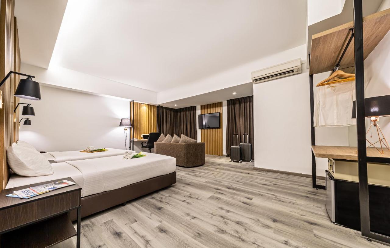 Thy Executive Hotel Johor Bahru Eksteriør billede